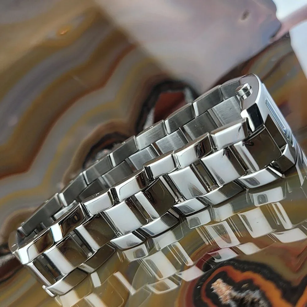 Womens Geneve Swiss Polished Steel Bracelet Watch